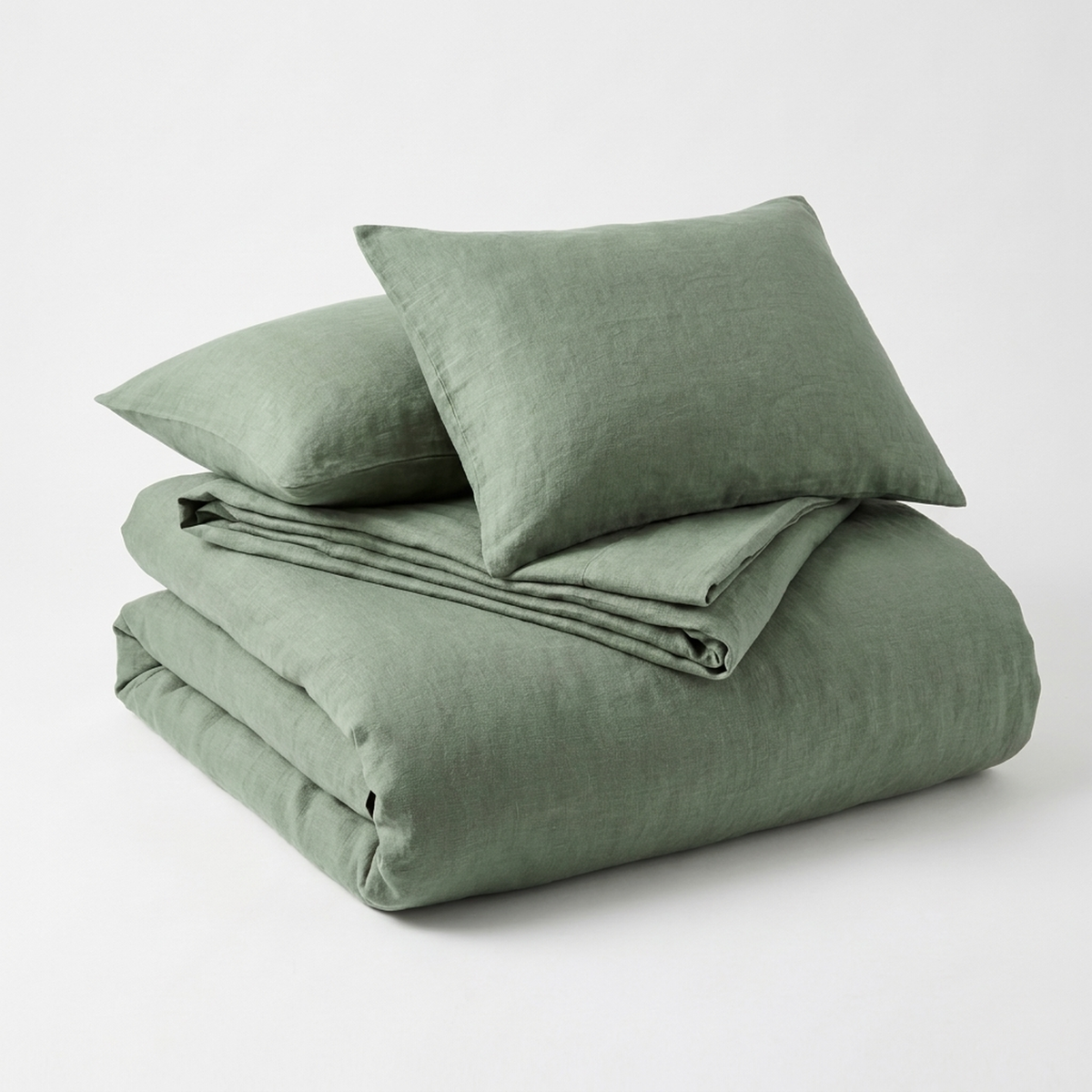 Tranquil Oasis – Elegant Sage Green Bedding Set