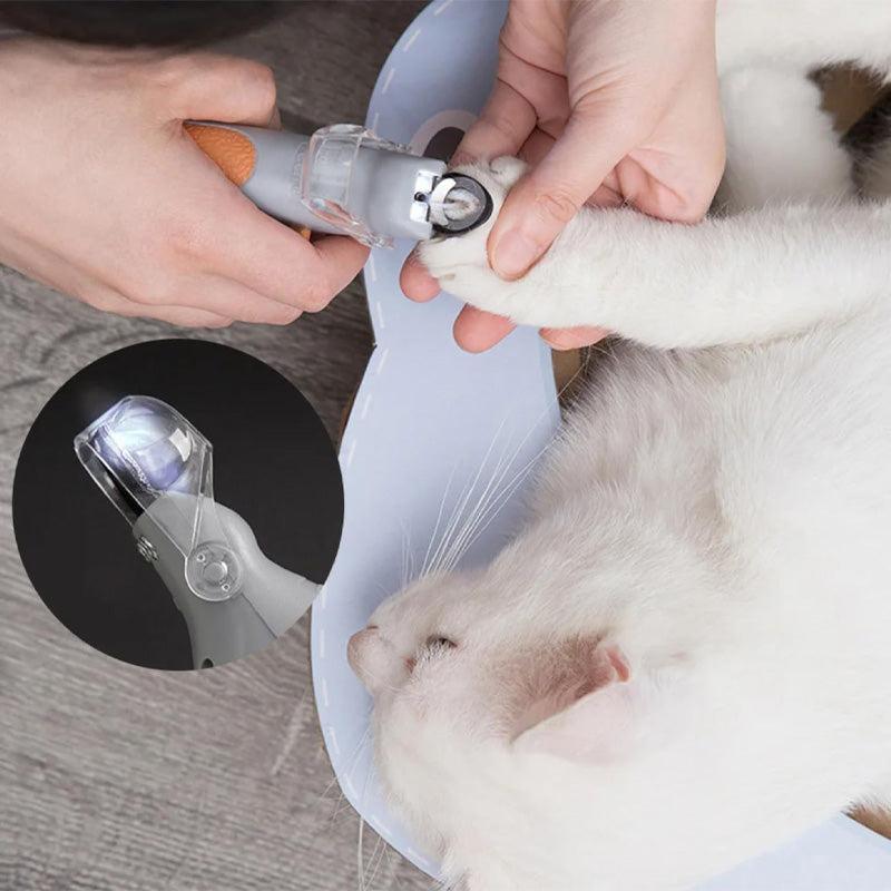 Smart Pet Nail Trimmer with Illuminating LED Feature