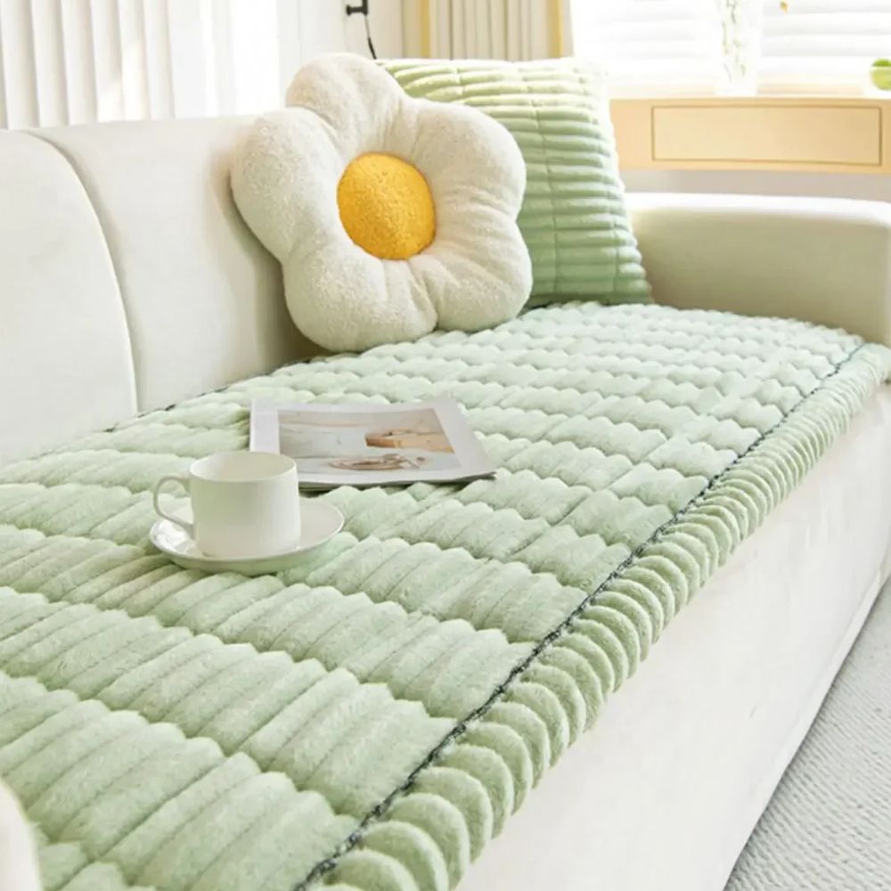 Luxurious Comfort Sofa Protector Cover