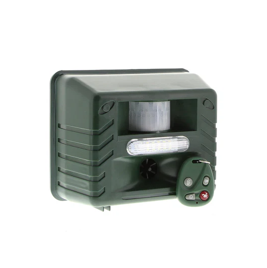 SonicGuard Woodpecker Deterrent: Humane Outdoor Solution