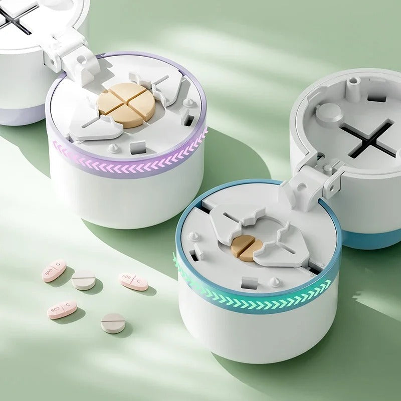 Smart Pill Splitter with Storage Solution
