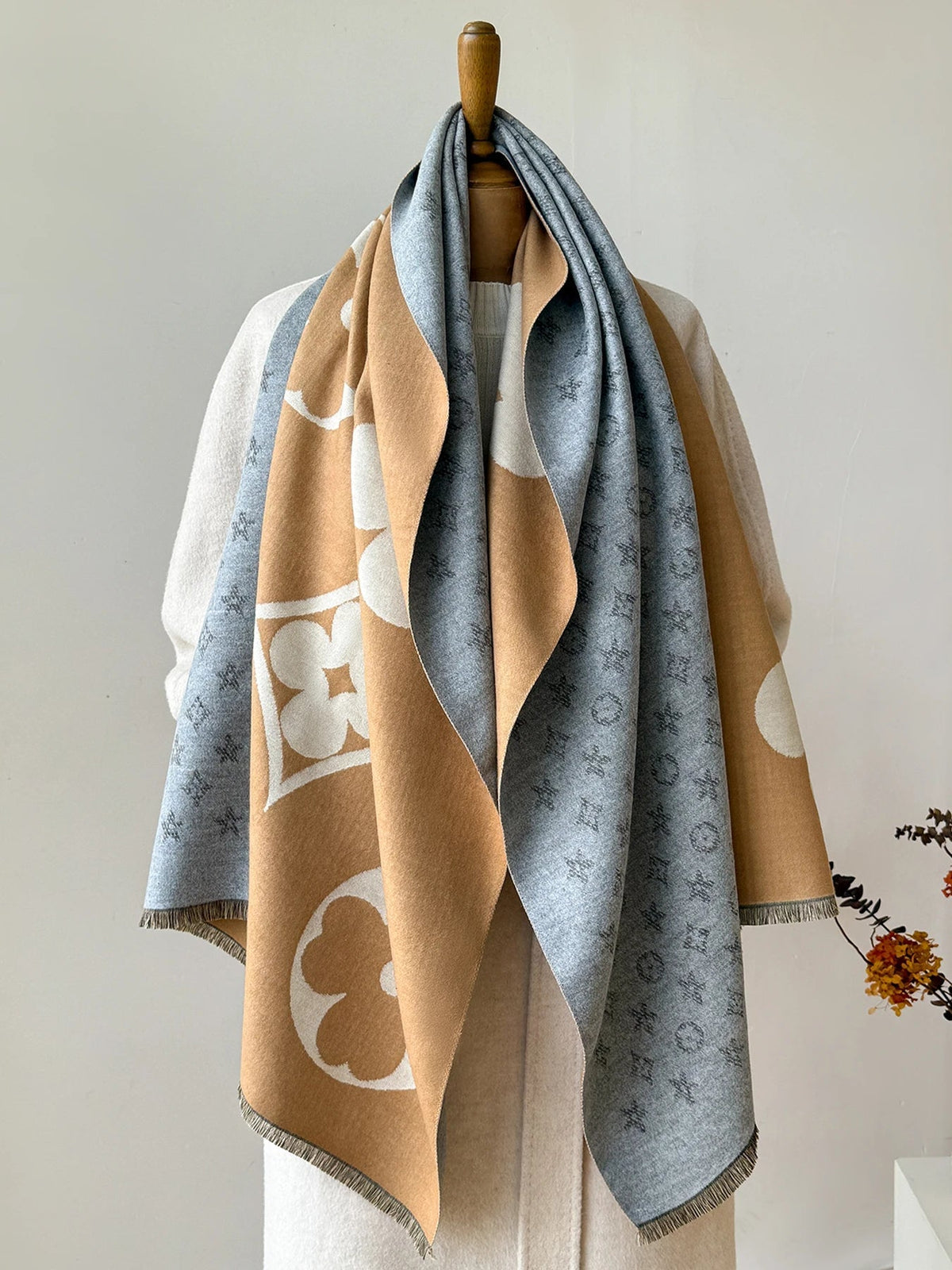 Elegant Velvet Touch Winter Scarf for Ultimate Warmth