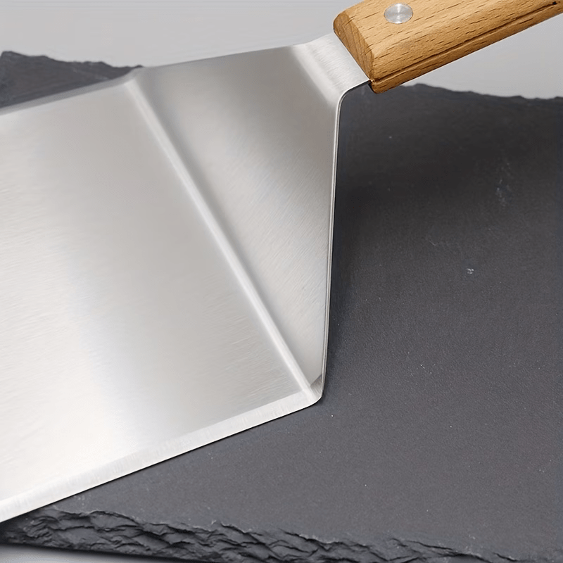 GrillMaster Pro – Premium Ergonomic BBQ Spatula