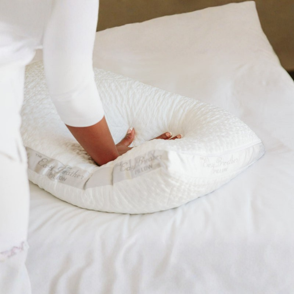CloudNest – Soft Foam Pillow for a Restful Night's Sleep