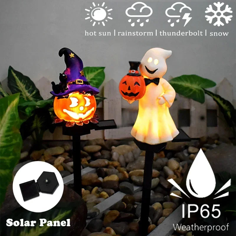 Enchanting Solar-Powered Pumpkin Lantern for Halloween