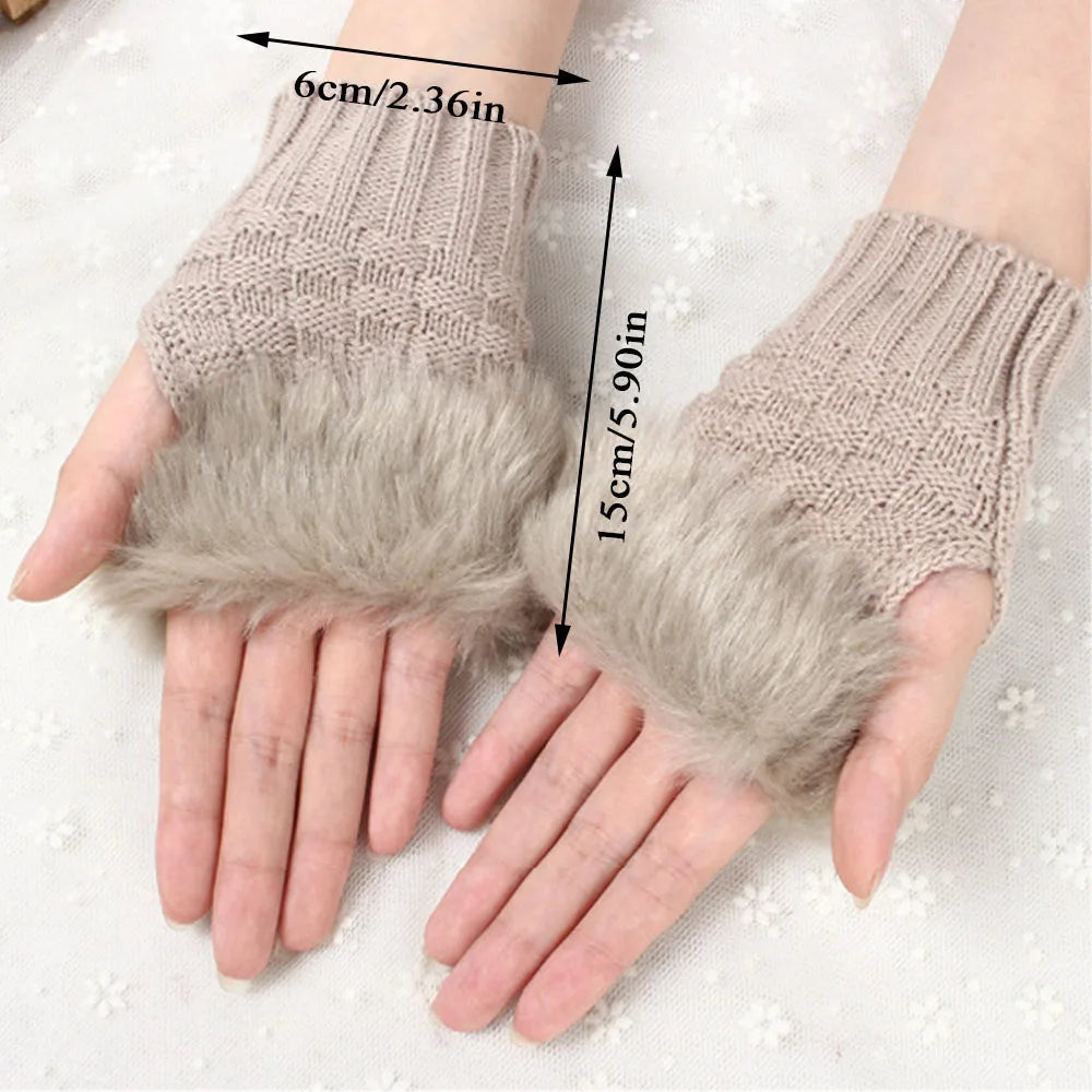 Chic Fingerless Winter Gloves with Faux Fur Trim