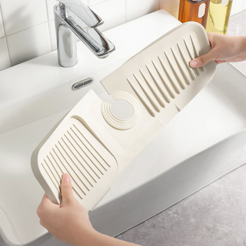 Self-Draining Silicone Mat for Easy Draining – Drip Protection