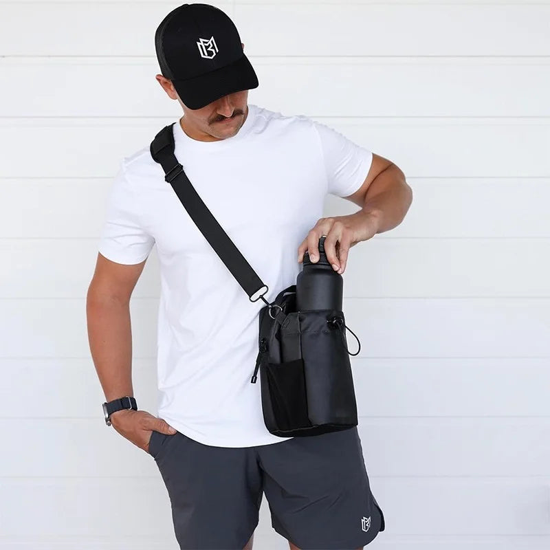 Versatile Magnetic Hydration Carrier for Active Lifestyles