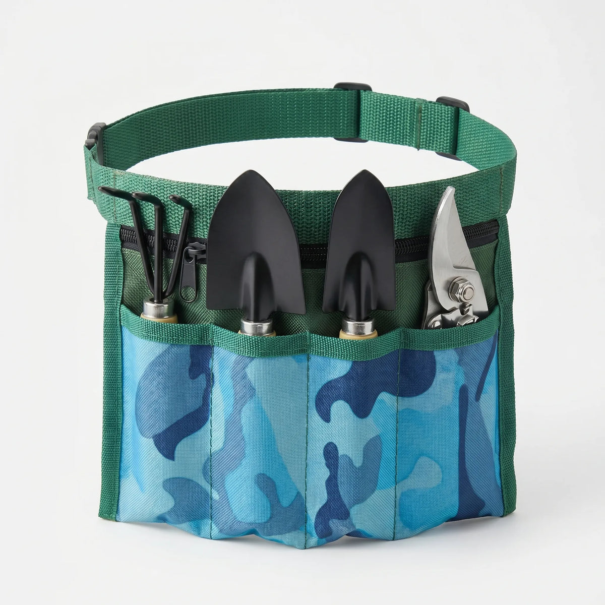 Garden Tool Set - 4 Essential Pieces for Outdoor Maintenance
