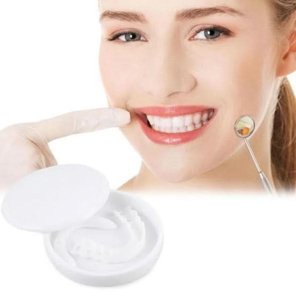 SmileBright – Complete Dual Veneer Set for Instant Confidence