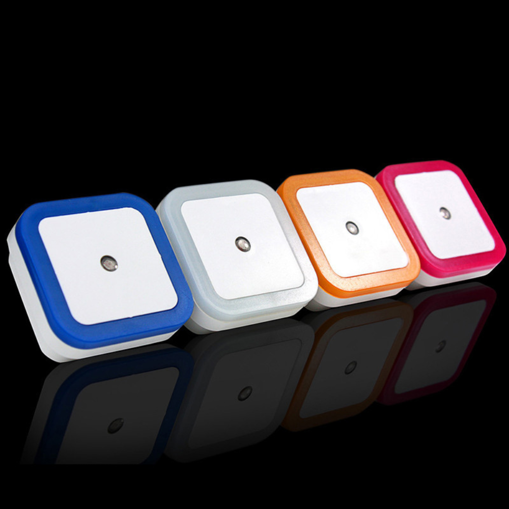 Smart Motion Activated Night Light with Outlet Plug