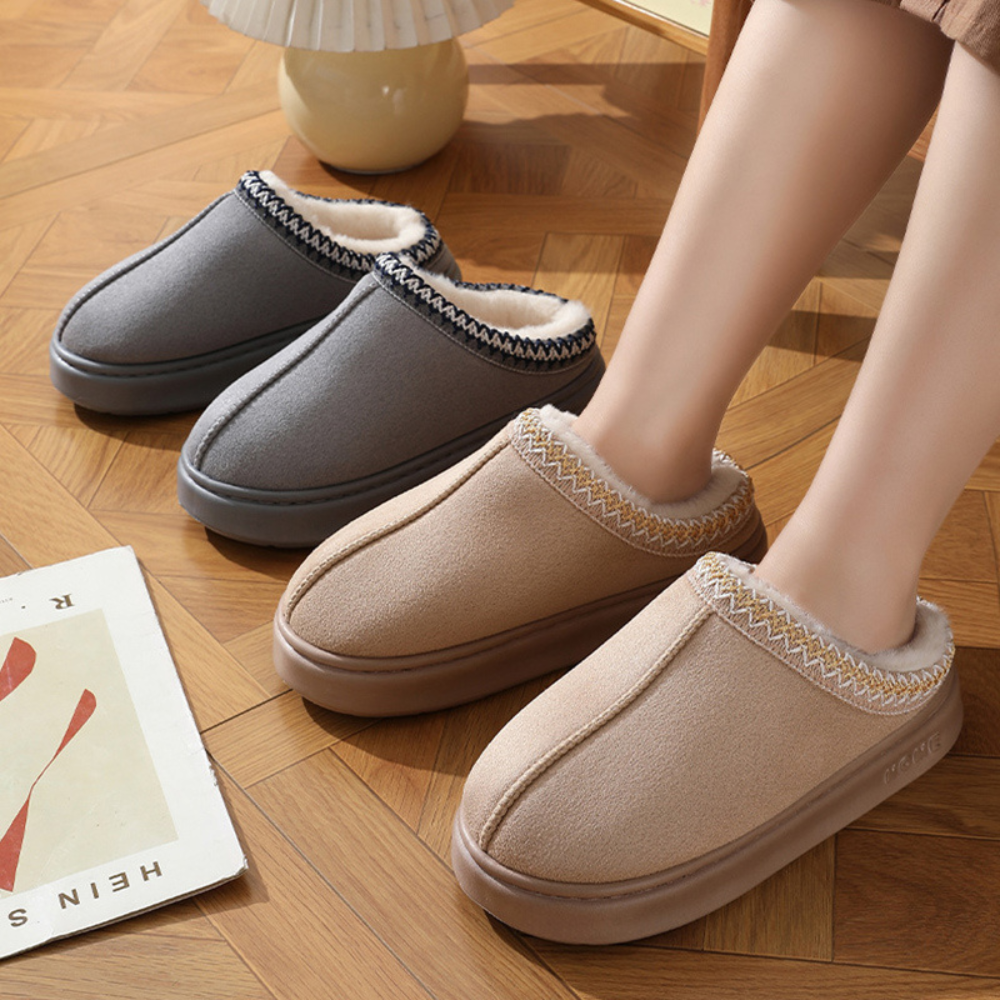 Cozy Chic Platform Slippers for Winter Comfort
