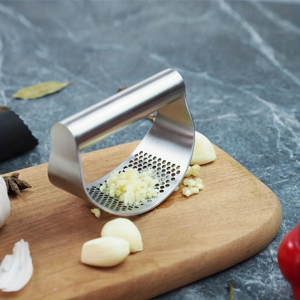 FlavorBurst – Handheld Garlic Press Tool