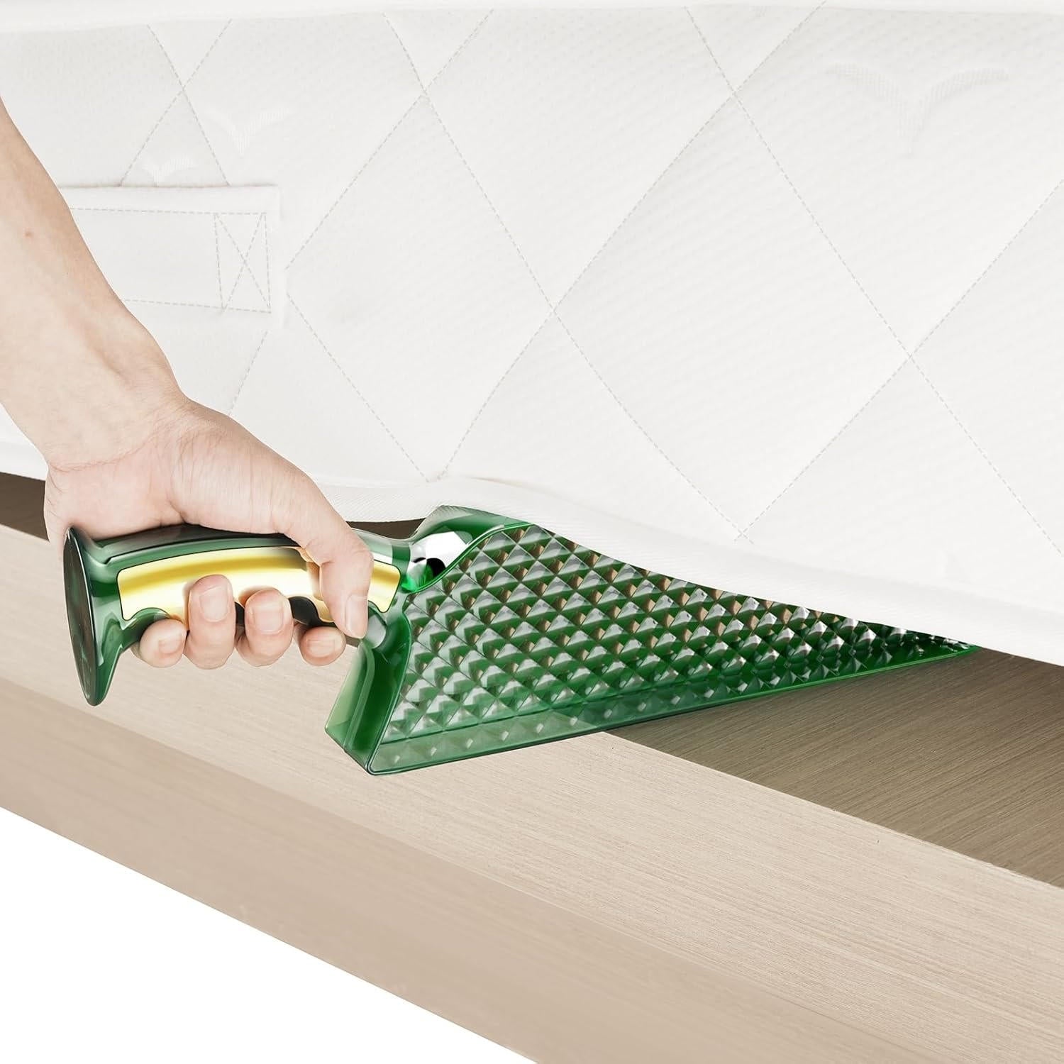 Effortless Mattress Assistant for Easy Bedding