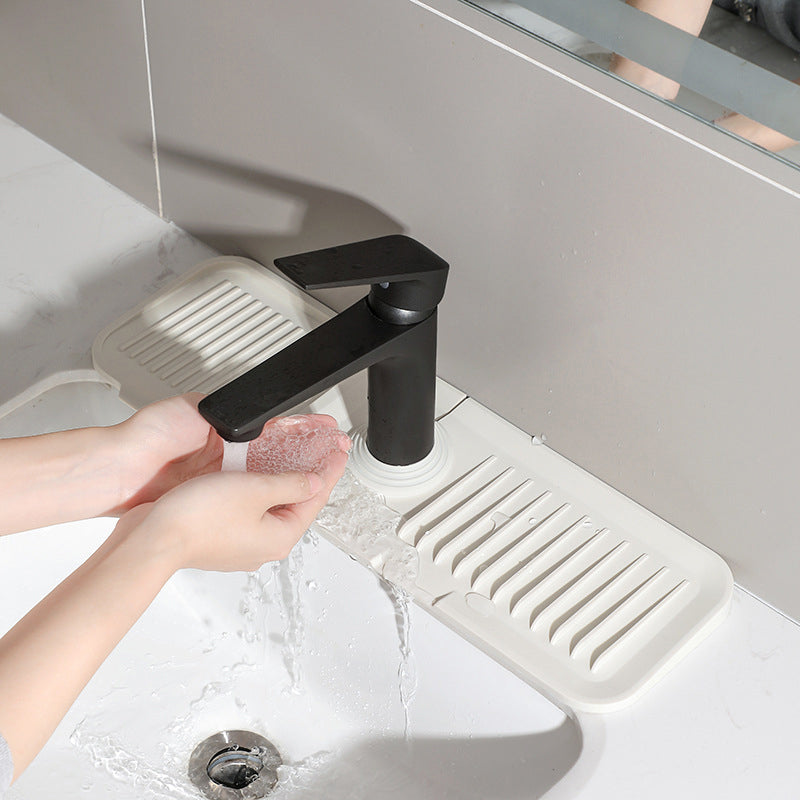 Self-Draining Silicone Mat for Easy Draining – Drip Protection