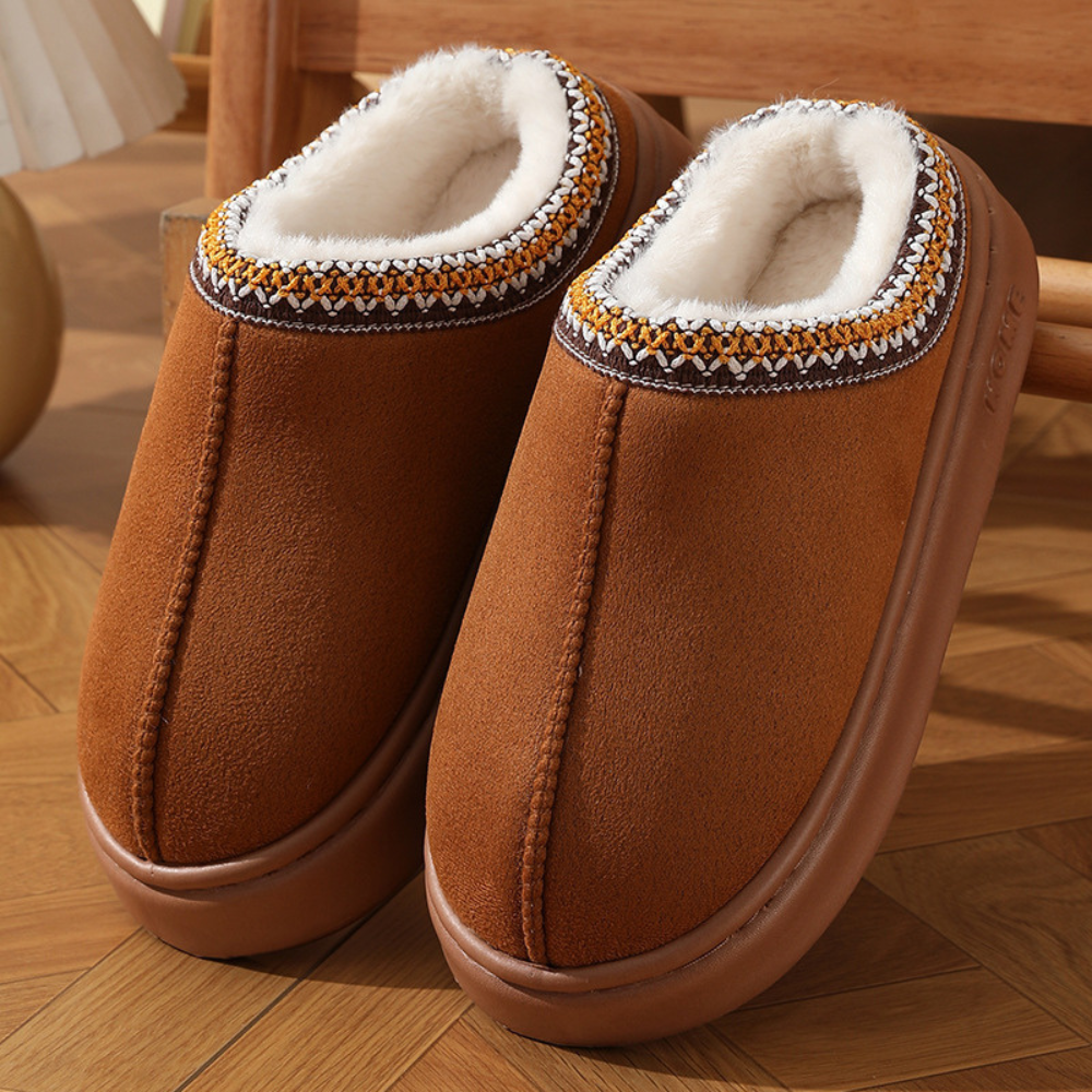 Cozy Chic Platform Slippers for Winter Comfort