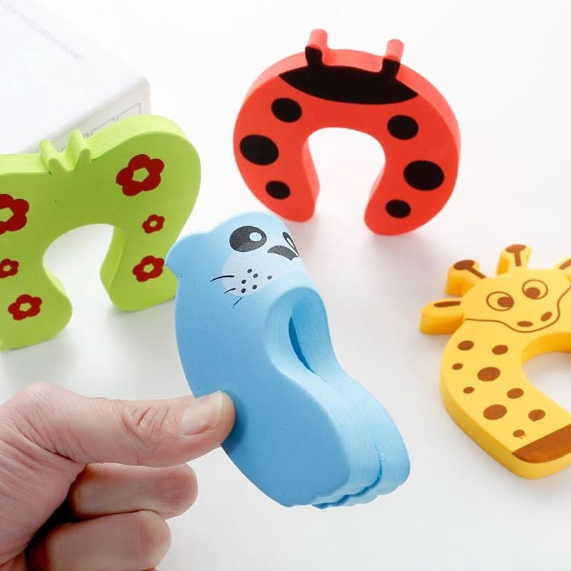GuardianShield – Impact-Reducing Door Protectors for Families