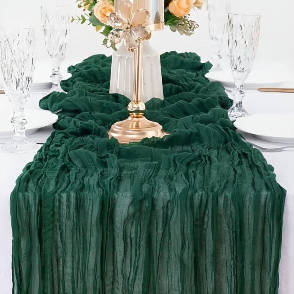 Textured Soft Table Cover for Stylish Celebrations
