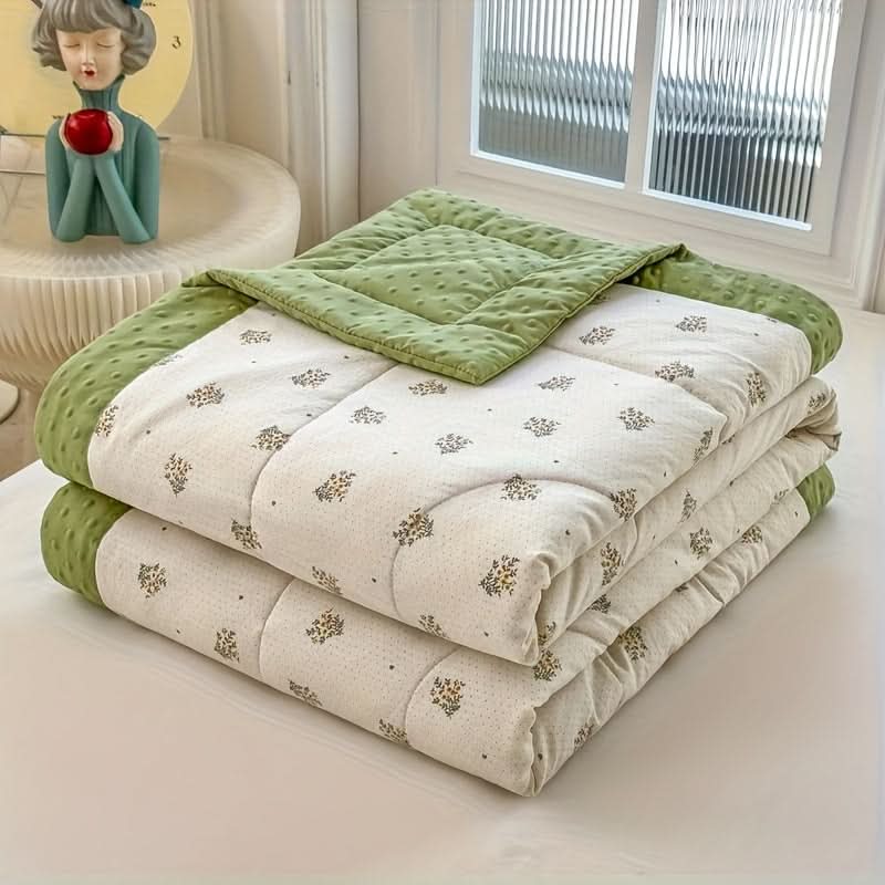 BlossomDream – Lightweight Floral Quilt for Year-Round Comfort