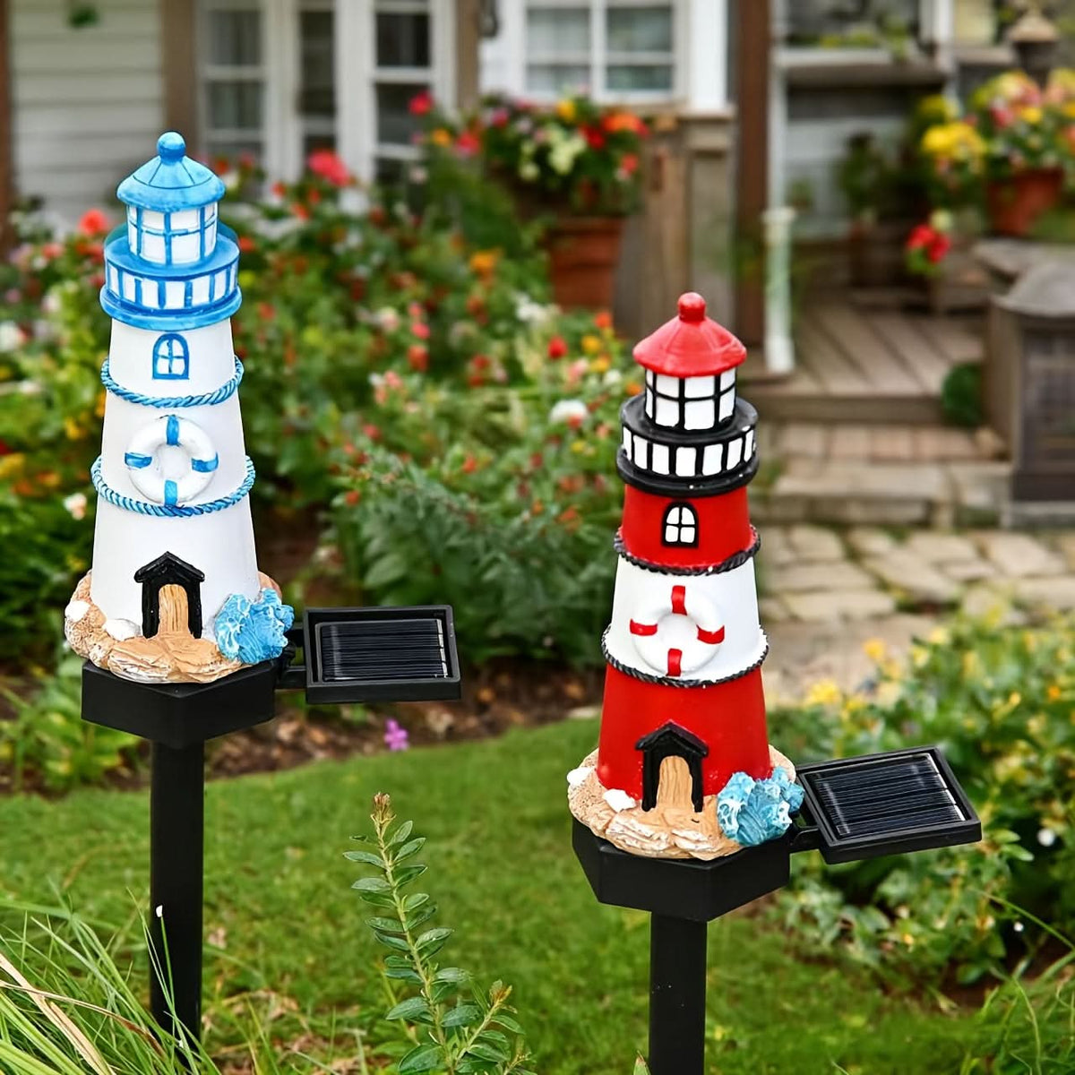 Coastal Charm – Solar Garden Lighthouse Lamp