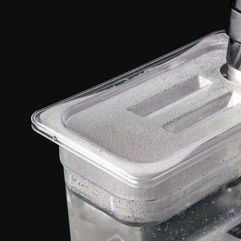 Precision Cooking Vessel for Sous Vide Mastery