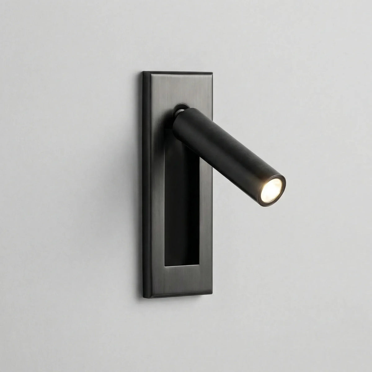Flexible Wall-Mounted Reading Lamp