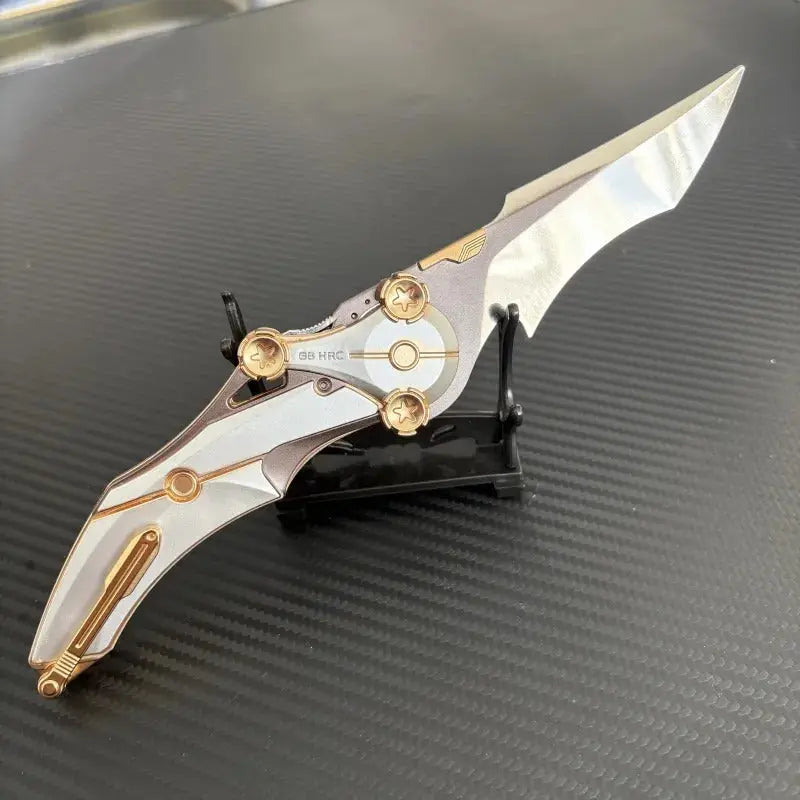 Premium Folding Knife with Durable Steel Blade | Compact EDC Essential