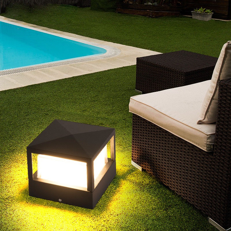 AquaGlow | Stylish Waterproof Aluminum Outdoor Wall Lamp