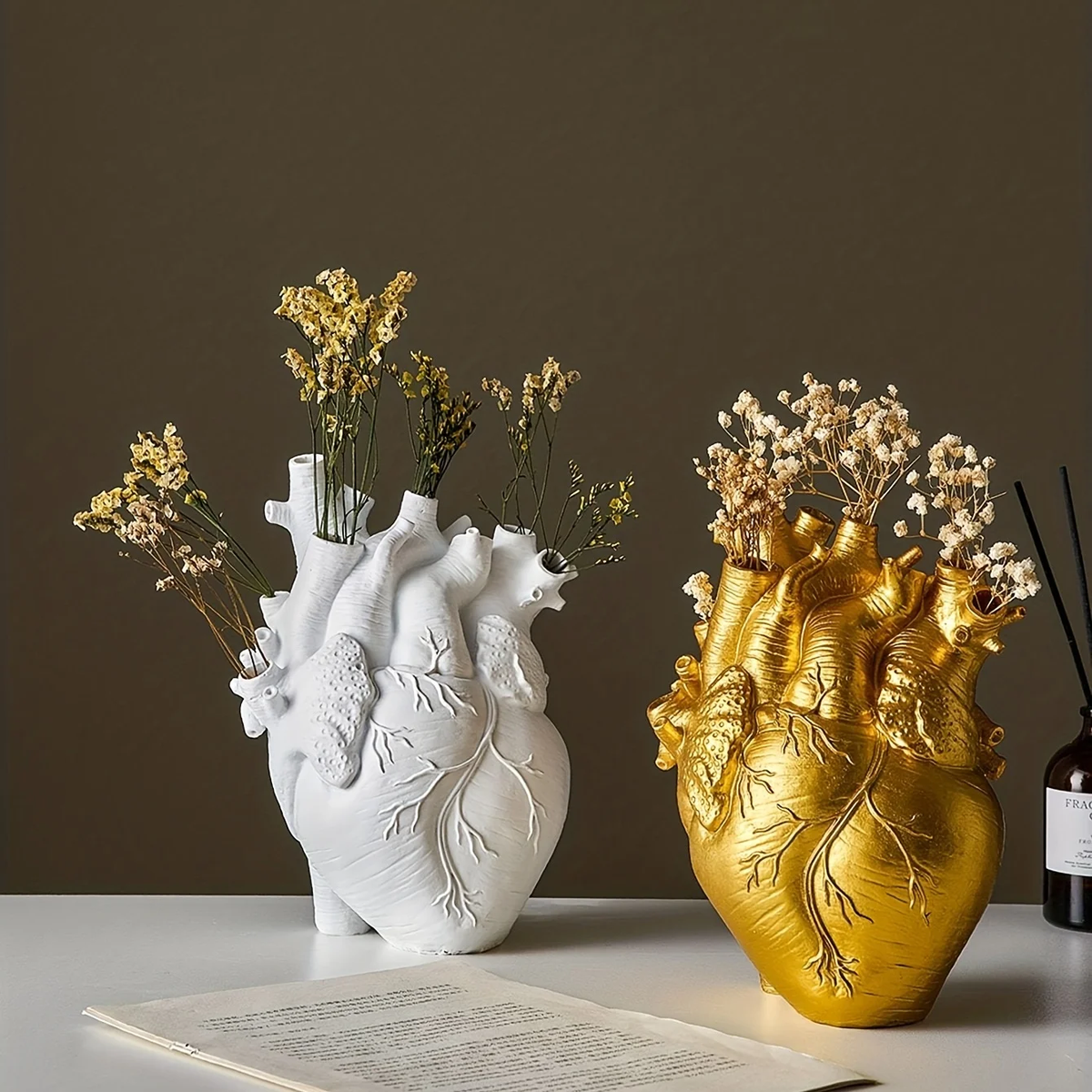 Heart-Shaped Resin Vase for Stunning Floral Displays