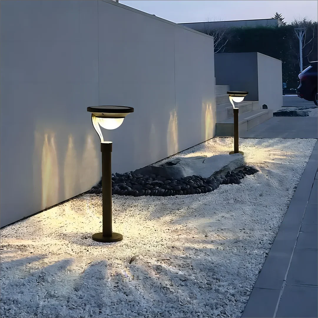 High-Intensity Solar Outdoor Light for All Weather