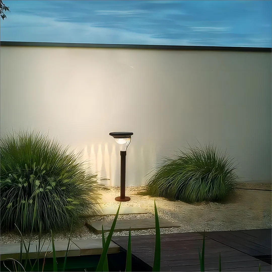 High-Intensity Solar Outdoor Light for All Weather