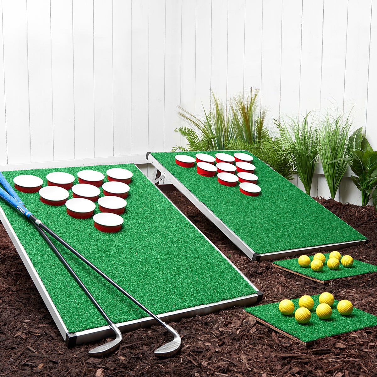 All-in-One Outdoor Game Set: Golf, Cornhole & Beer Pong