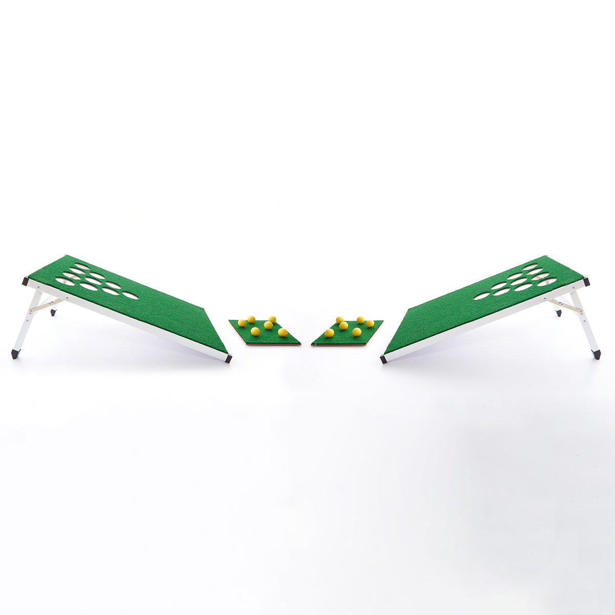 All-in-One Outdoor Game Set: Golf, Cornhole & Beer Pong