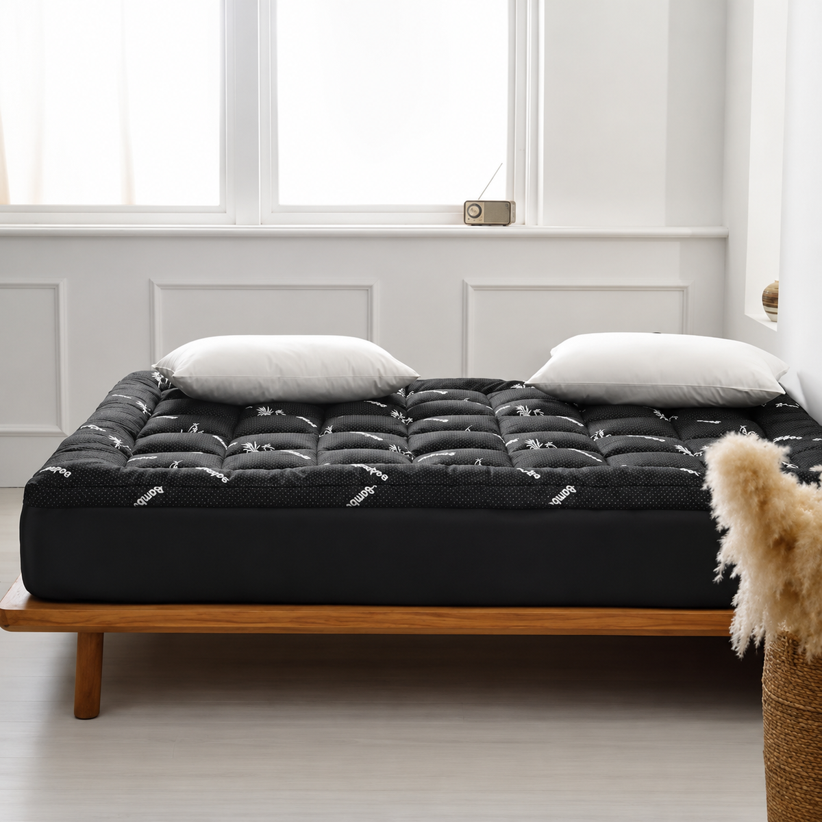 Luxurious Cooling Mattress Topper for Queen Beds