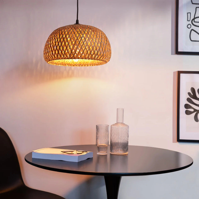 Adjustable Handwoven Bamboo Pendant Light for Elegant Spaces