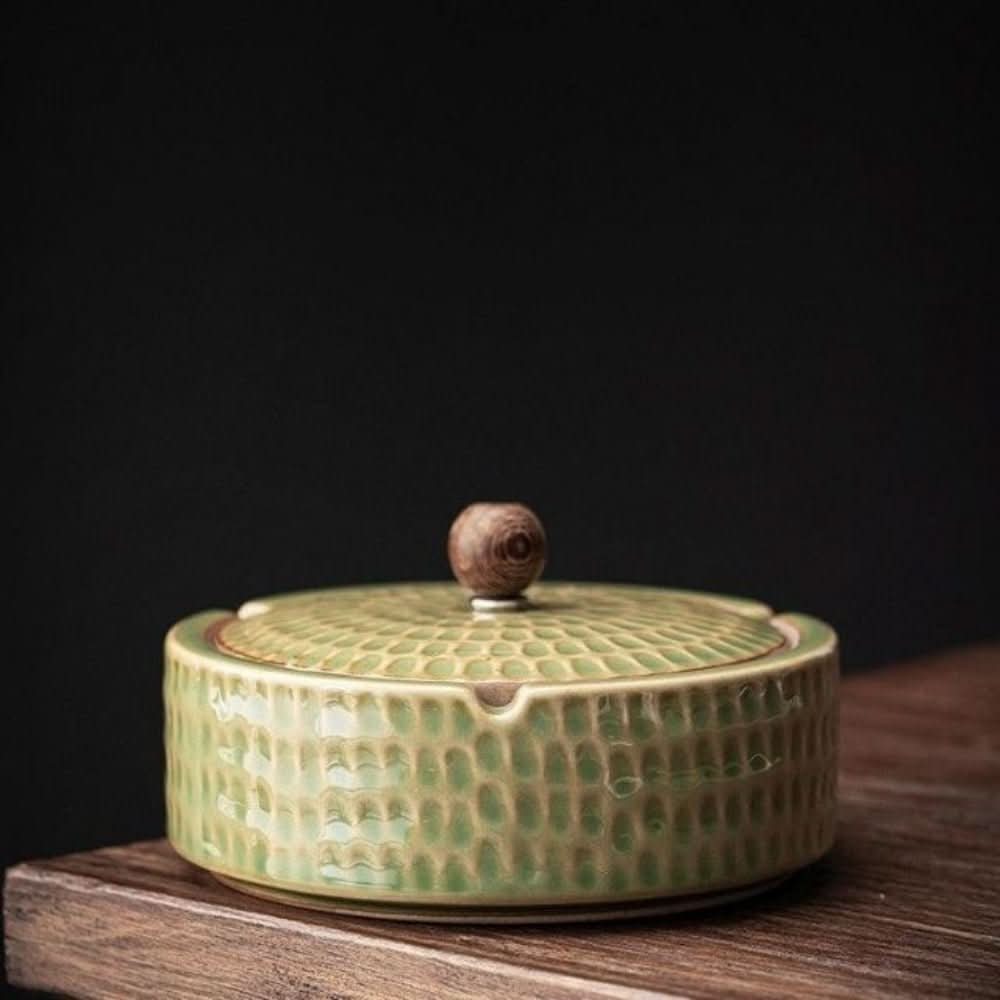 Sleek Design Ashtray with Stylish Wooden Cover