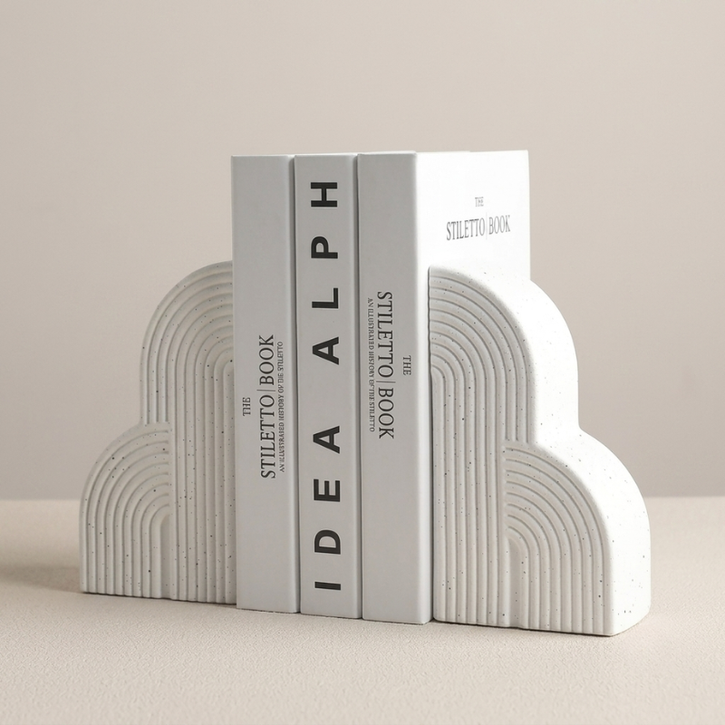 Elegant Cloud-Shaped Ceramic Bookends for Stylish Organization
