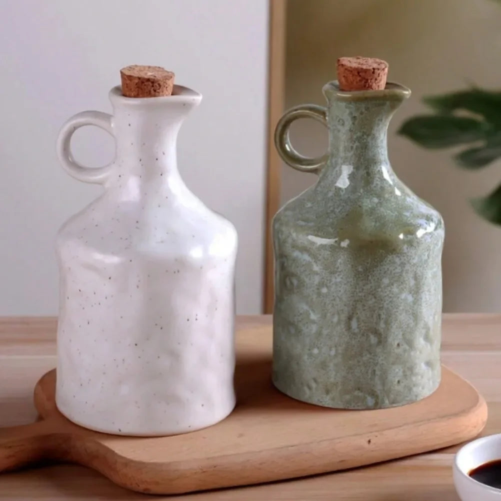 Elegant 400ml Seasoning Dispenser with Secure Stopper