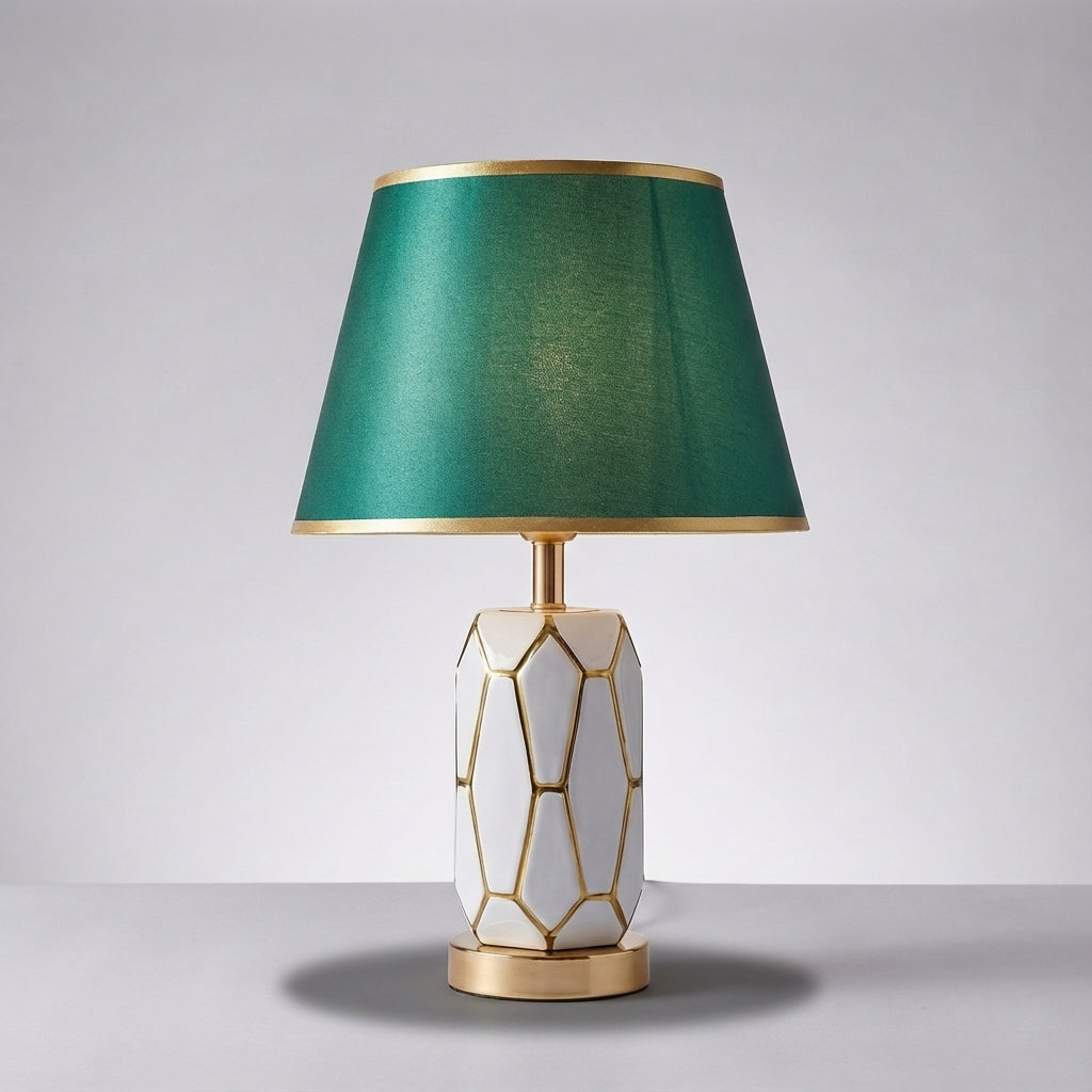 Nostalgic Ceramic Table Lamp - Stylish Home Lighting