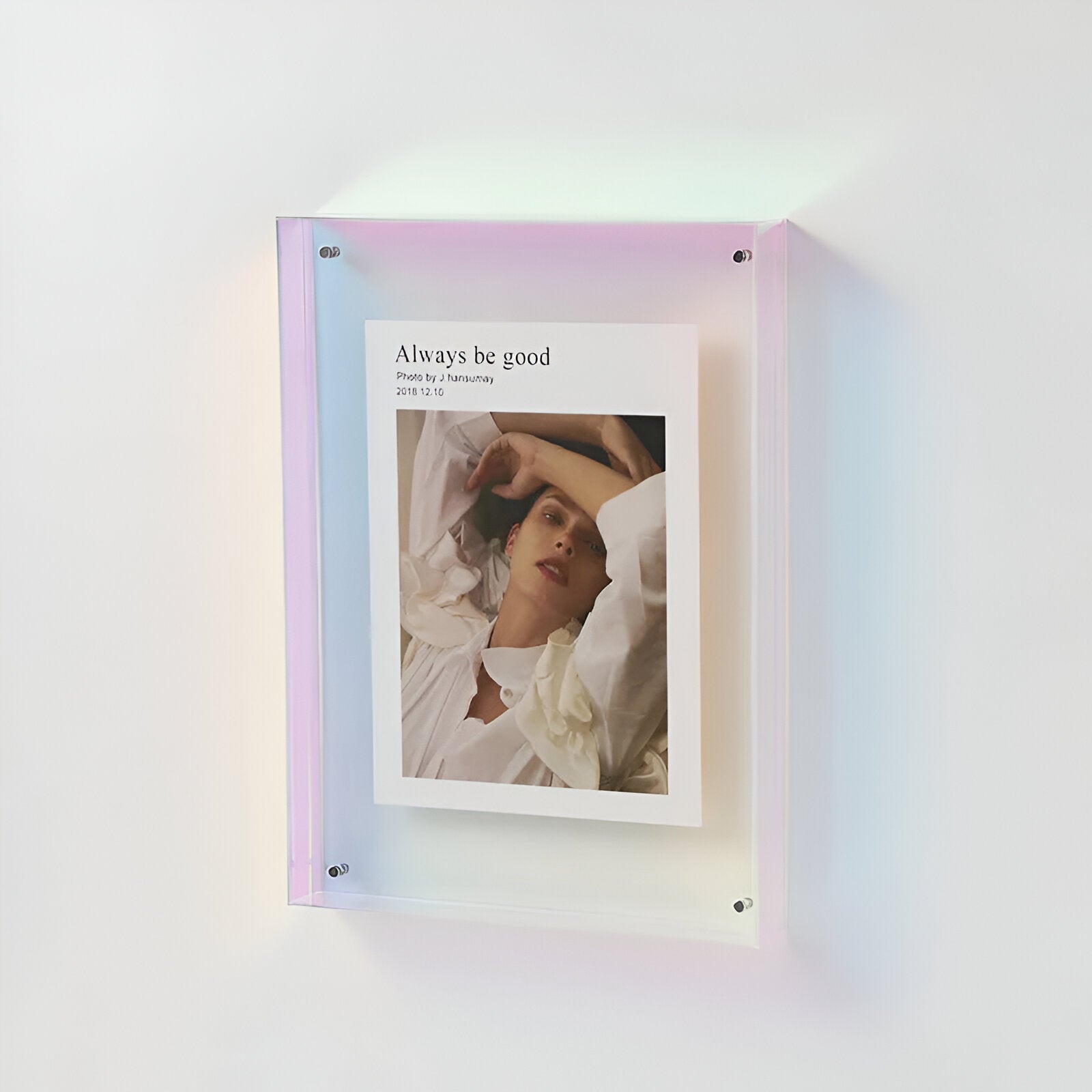 Acrylic Picture Frame Floating Effect Tool-Free Image Swap