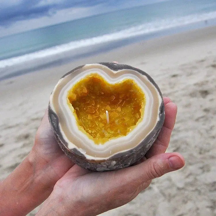 Candle Handcrafted Resin Gemstone Long-Lasting