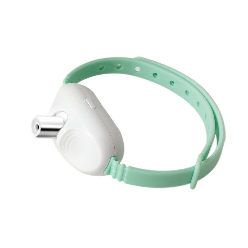 Cat Collar Motion-Activated Laser USB Rechargeable & Hypoallergenic