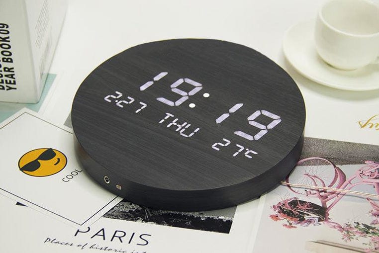 Digital Wall Clock Scandinavian Minimalist Battery-Powered