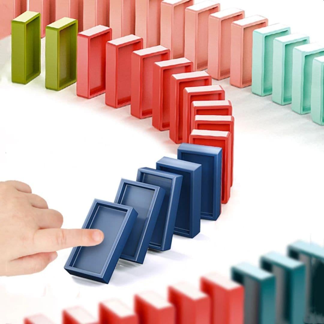 Domino Train Automatic Loader 60 Piece Set