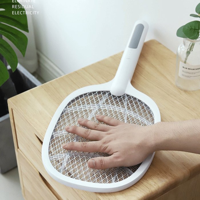 Electric Fly Swatter 2-in-1 LED Trap USB Rechargeable