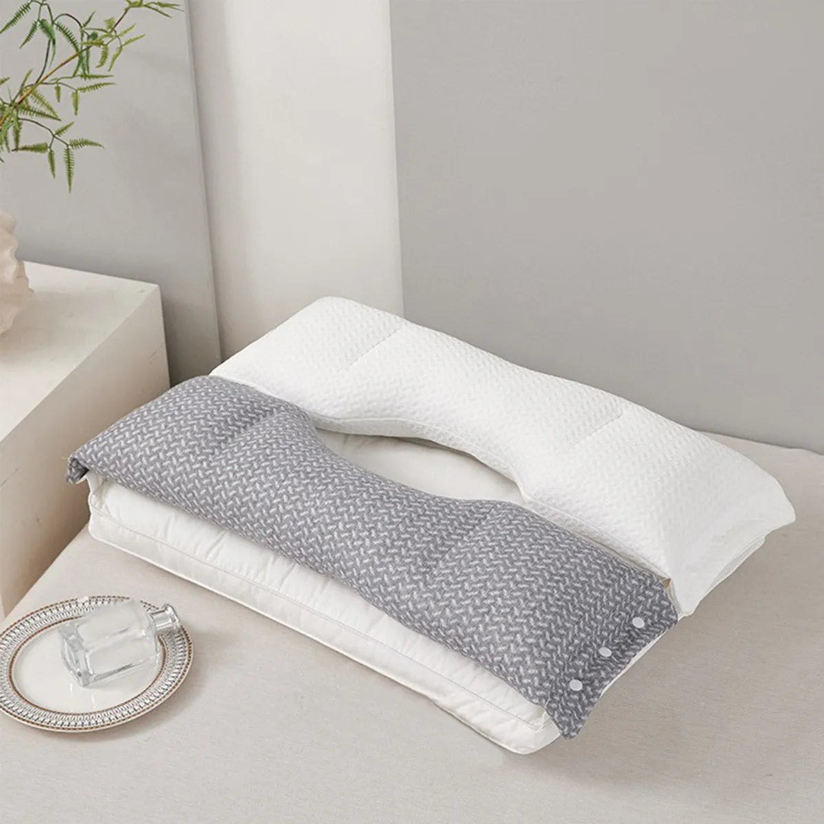 Ergonomic Neck Pillow Two-Zone Breathable Cotton