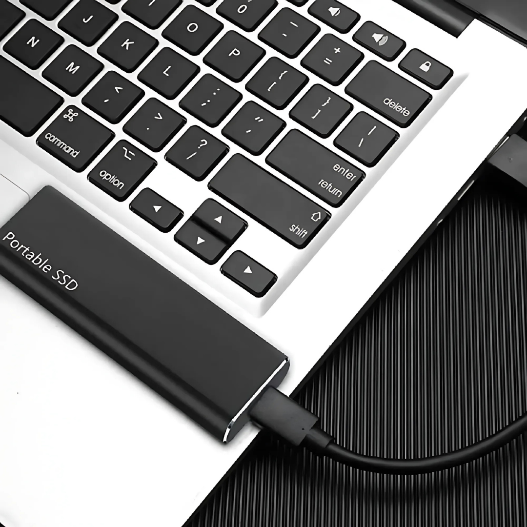 External SSD 4 TB USB-C Plug & Play