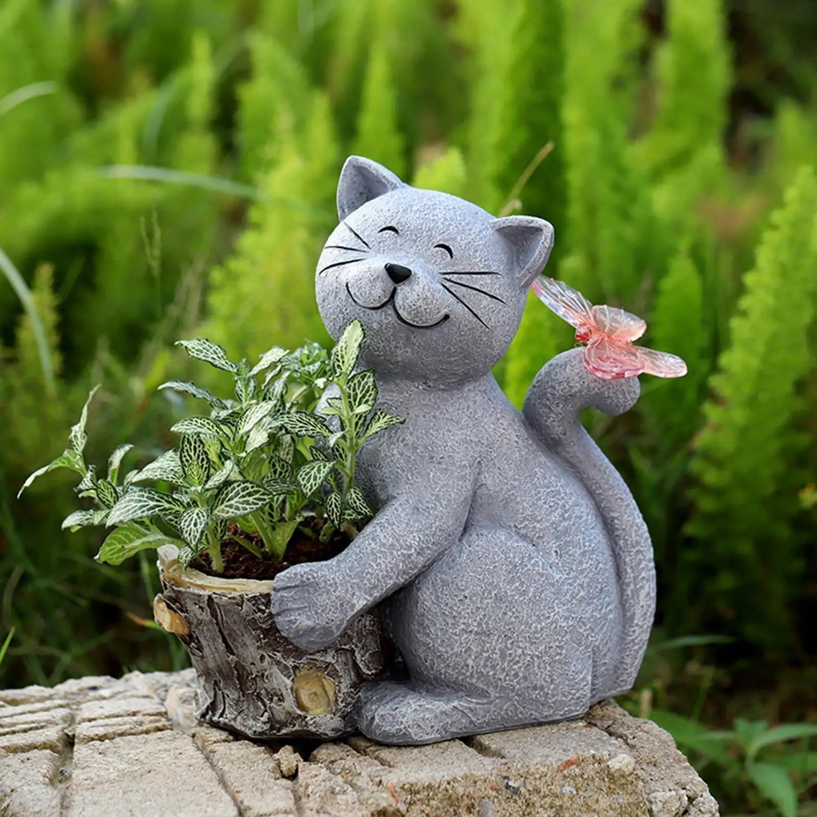 Garden Cat Figurine Solar LED Weatherproof Resin