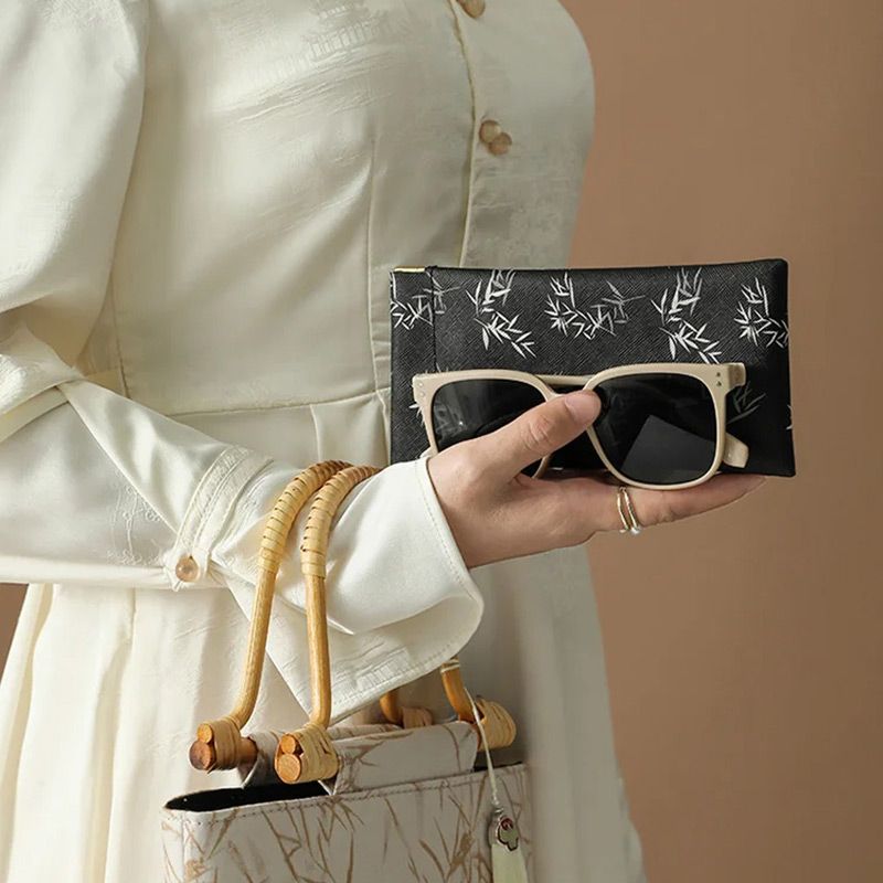 Glasses Case Self-Closing Microfiber Lined