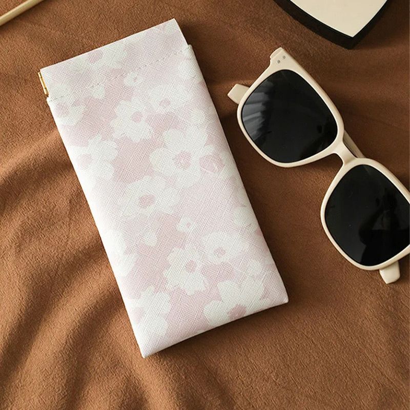 Glasses Case Self-Closing Microfiber Lined